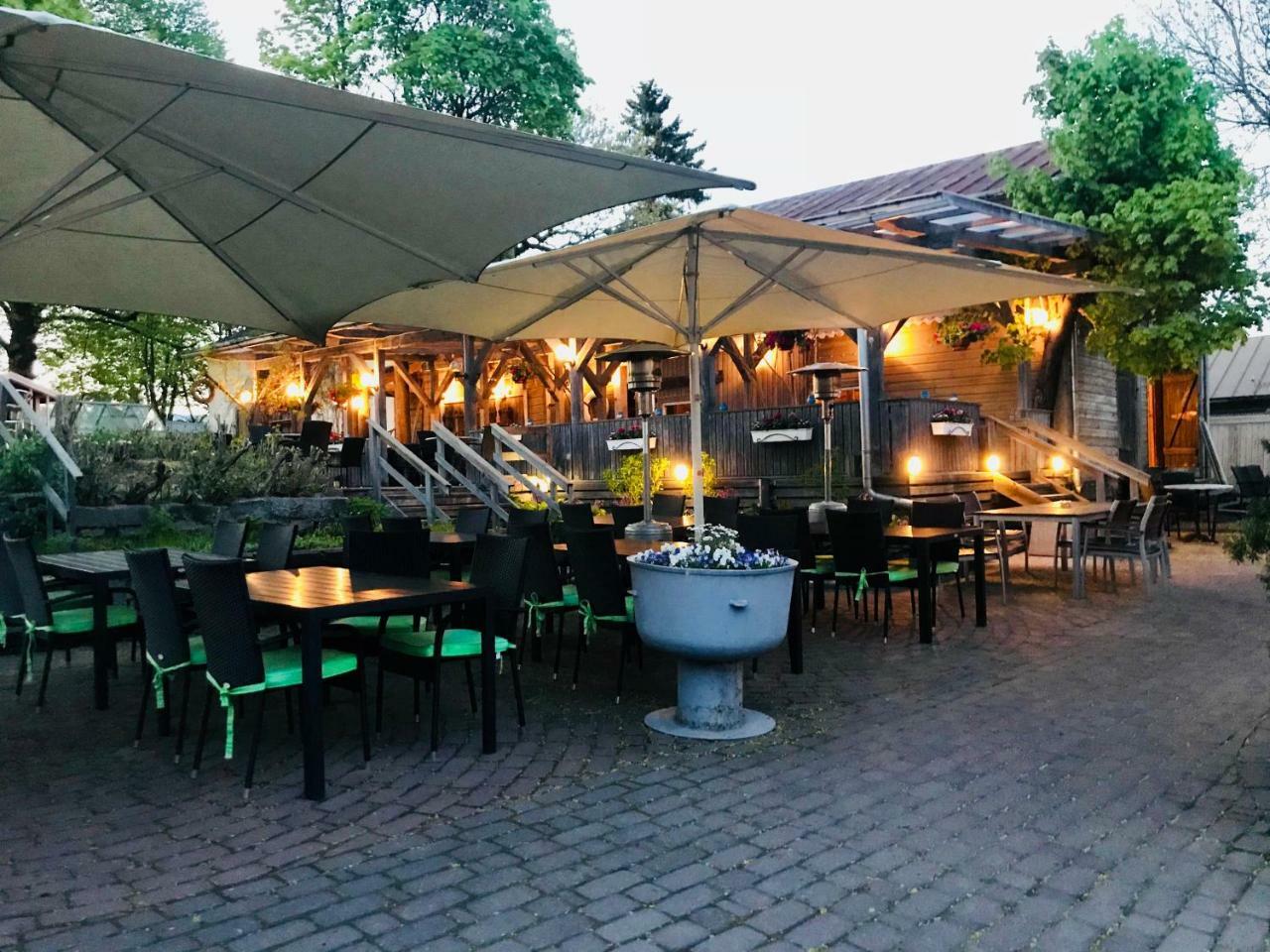 Gasthaus Pooki Uusikaupunki Ngoại thất bức ảnh